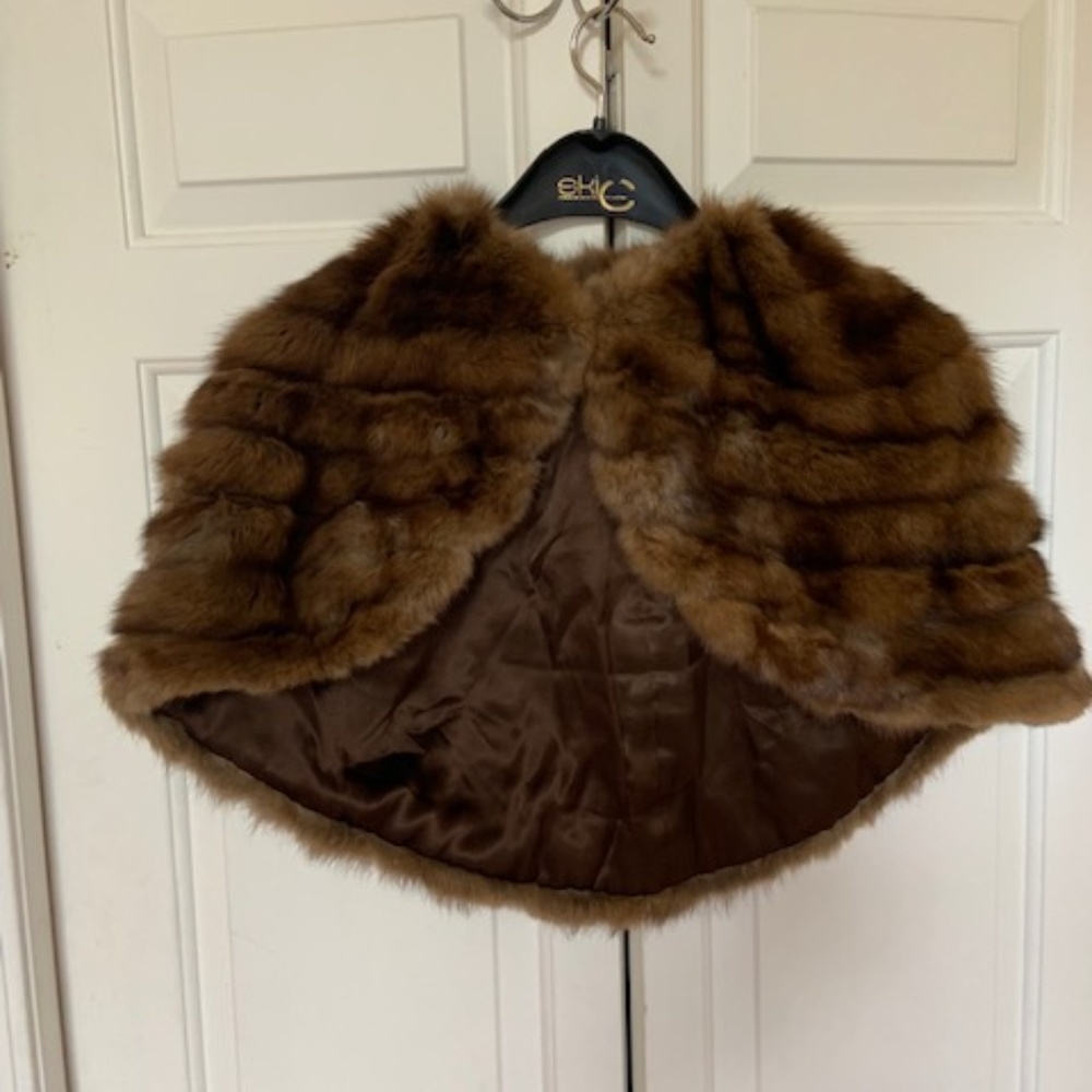 VINTAGE MINK SHAWL